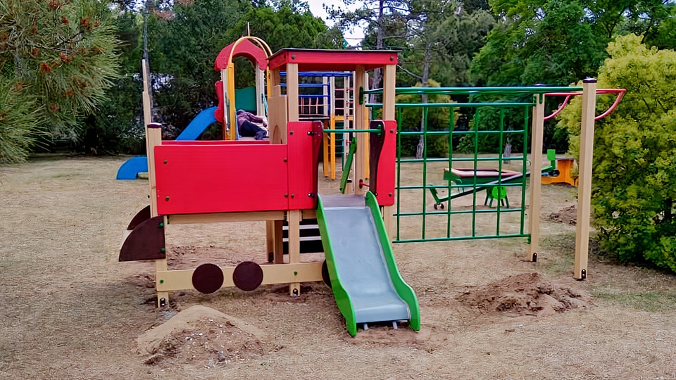 Проектирование и монтаж детских площадок для детских садов в Великом Новгороде